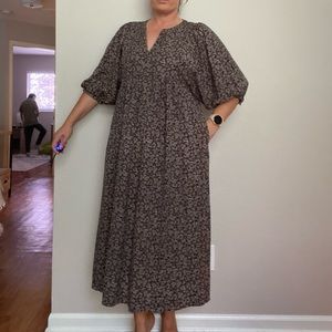 Universal threads dress